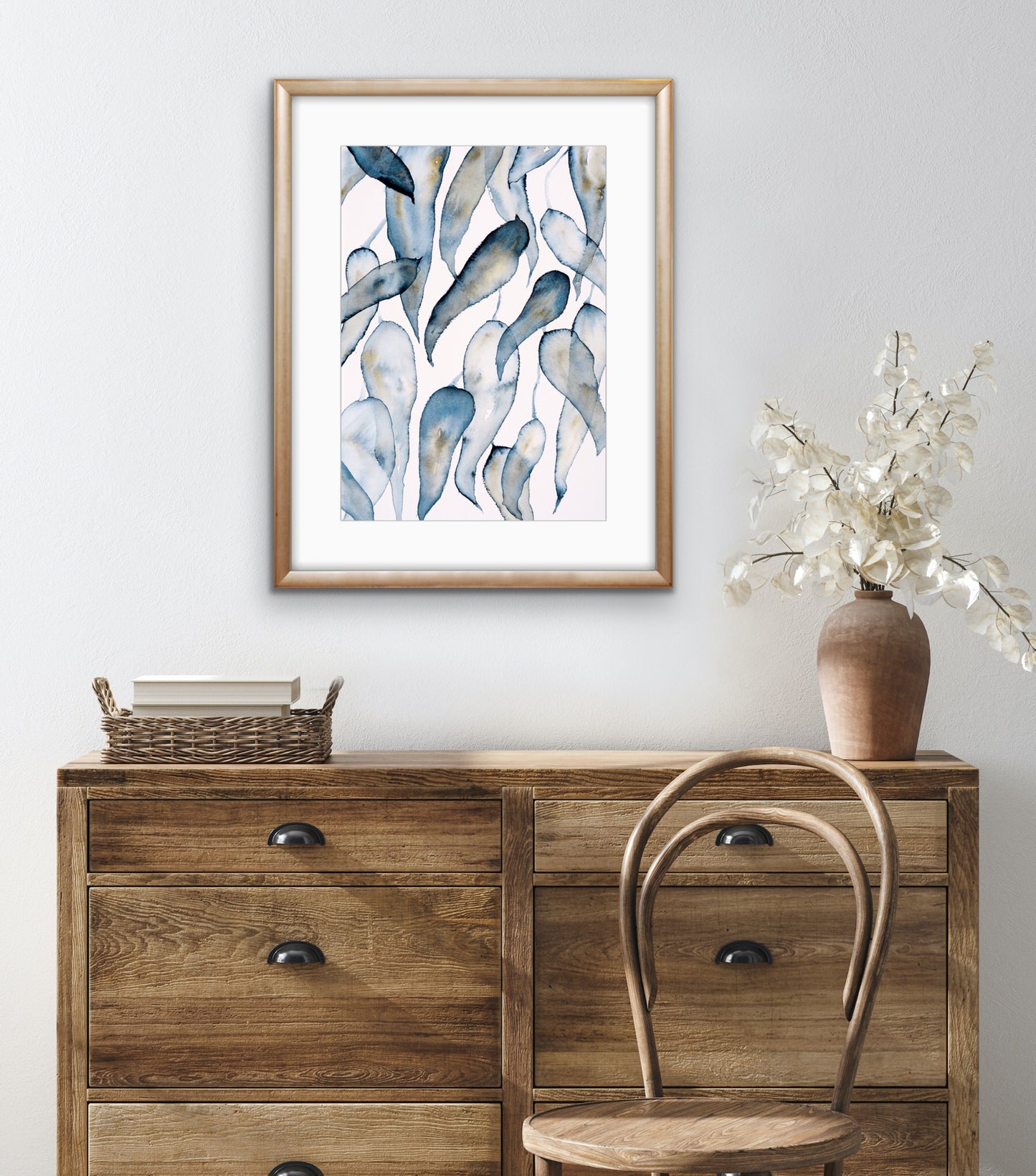 Gum Leaves Falling l